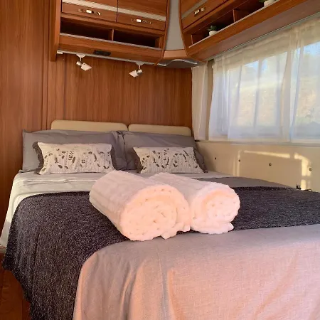 Espectacular Y Romantico Alojamiento Con Jacuzzi Y Piscina