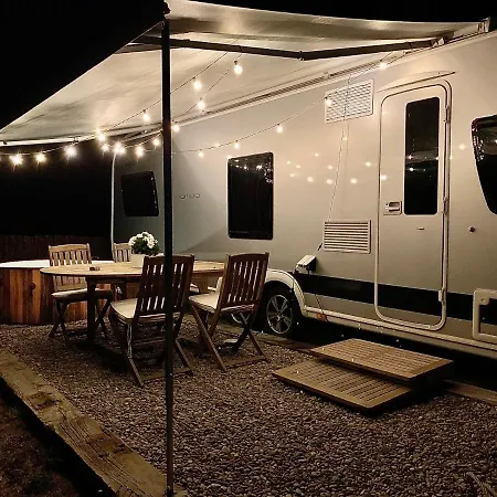 Luxury tent Espectacular Y Romantico Alojamiento Con Jacuzzi Y Piscina Llinars del Valles
